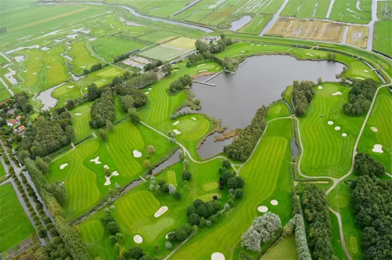 6-De-Zaanse-Golfclub-Drone-Water